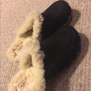 Ugg Black Clogs